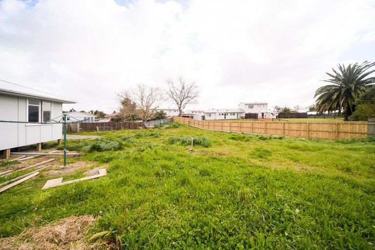 Photo of property in 34 Crewe Crescent, Hokowhitu, Palmerston North, 4410