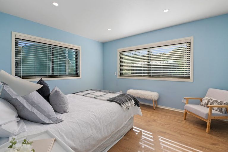 Photo of property in 150 Highland Drive, Acacia Bay, Taupo, 3385