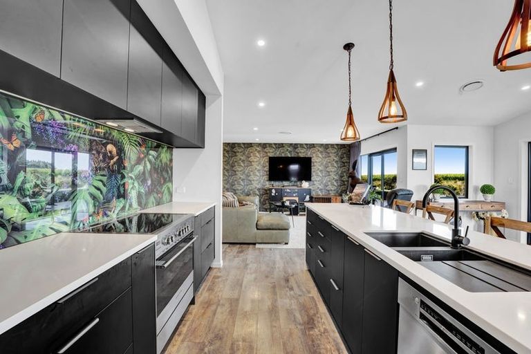 Photo of property in 661 Manaia Road, Manaia, Coromandel, 3581