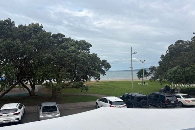 Photo of property in Ocean Breeze Apts, 7107/87 Clyde Road, Browns Bay, Auckland, 0630
