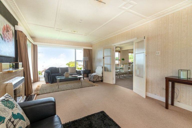 Photo of property in 146 Easther Crescent, Kew, Dunedin, 9012