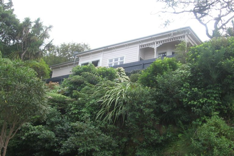 Photo of property in 21 Northland Road, Northland, Wellington, 6012