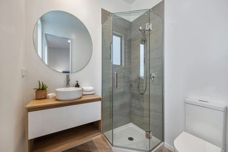 Photo of property in 3/8 Bennett Road, Pakuranga, Auckland, 2010