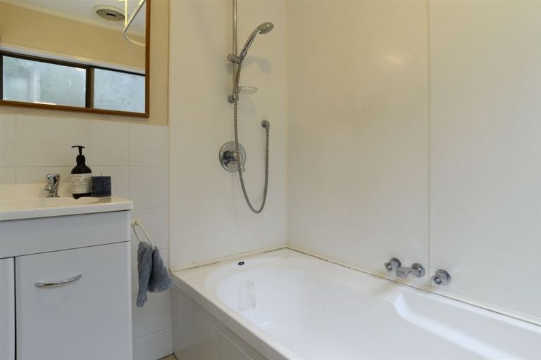 Photo of property in 16 Westwood Street, Bellevue, Tauranga, 3110