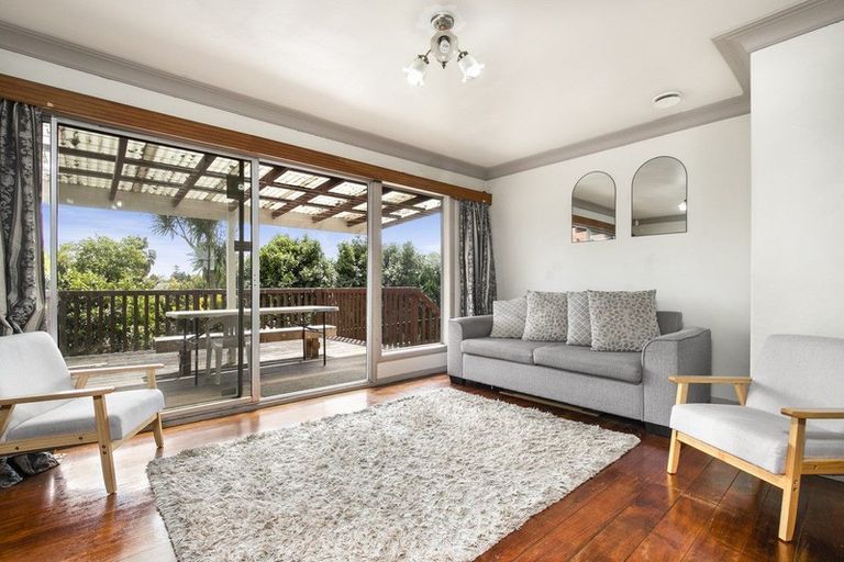 Photo of property in 26 Tui Crescent, Manurewa, Auckland, 2102