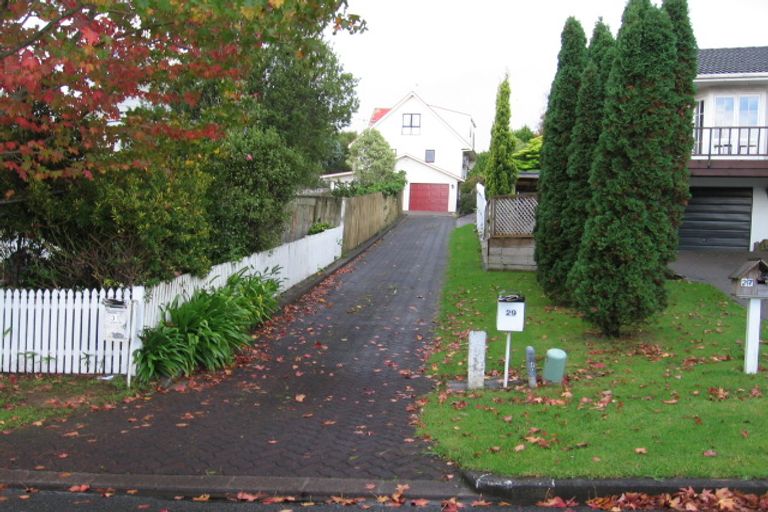 Photo of property in 29 Orinda Close, Botany Downs, Auckland, 2010