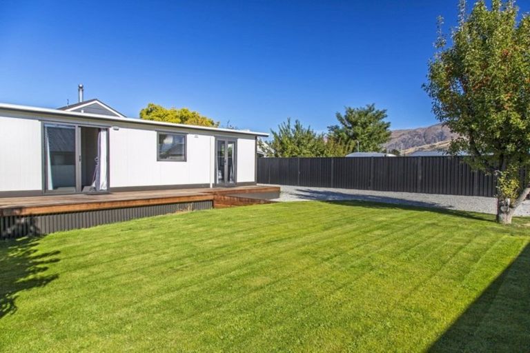 Photo of property in 103a Molyneux Avenue, Cromwell, 9310
