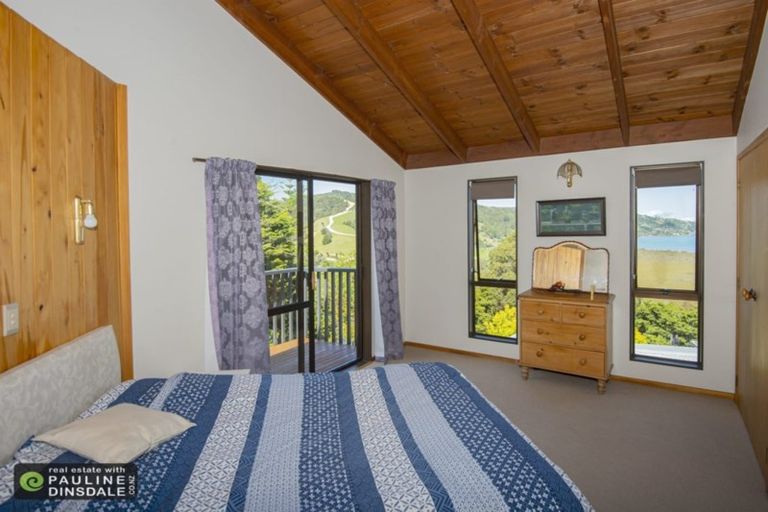 Photo of property in 39 Commins Road, Onerahi, Whangarei, 0110