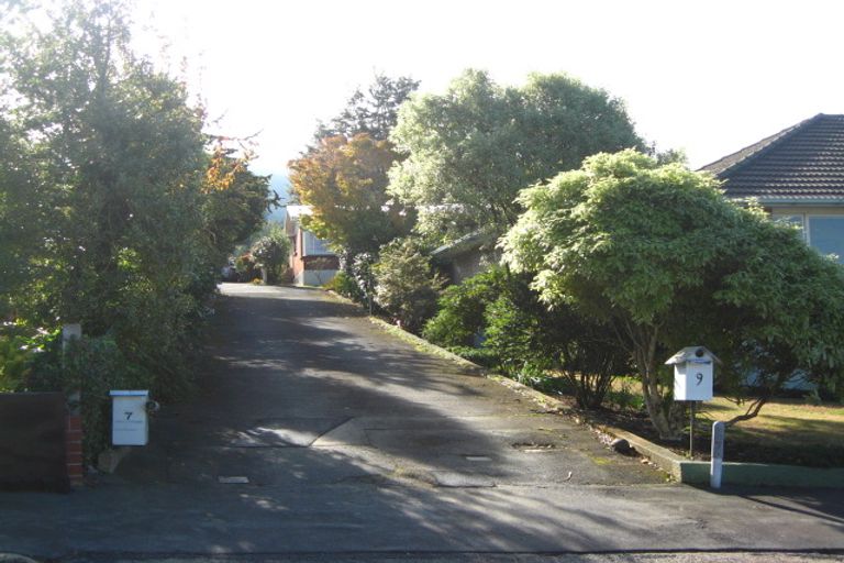 Photo of property in 9 Pioneer Crescent, Helensburgh, Dunedin, 9010