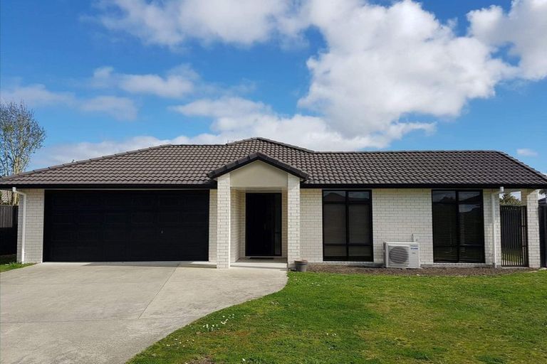 Photo of property in 31 Winchester Place, Rototuna North, Hamilton, 3210