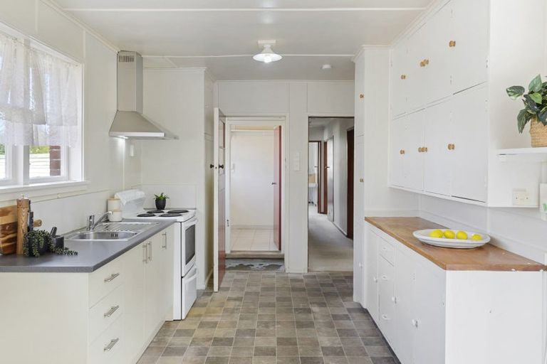 Photo of property in 60 Hansons Lane, Upper Riccarton, Christchurch, 8041