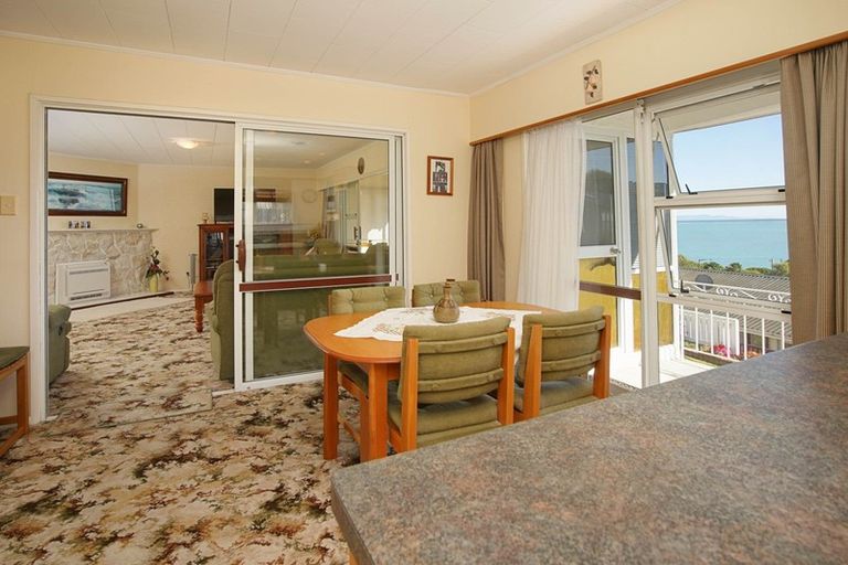 Photo of property in 18 Paremata Street, Atawhai, Nelson, 7010