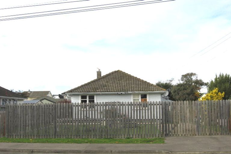 Photo of property in 446a Greers Road, Northcote, Christchurch, 8052