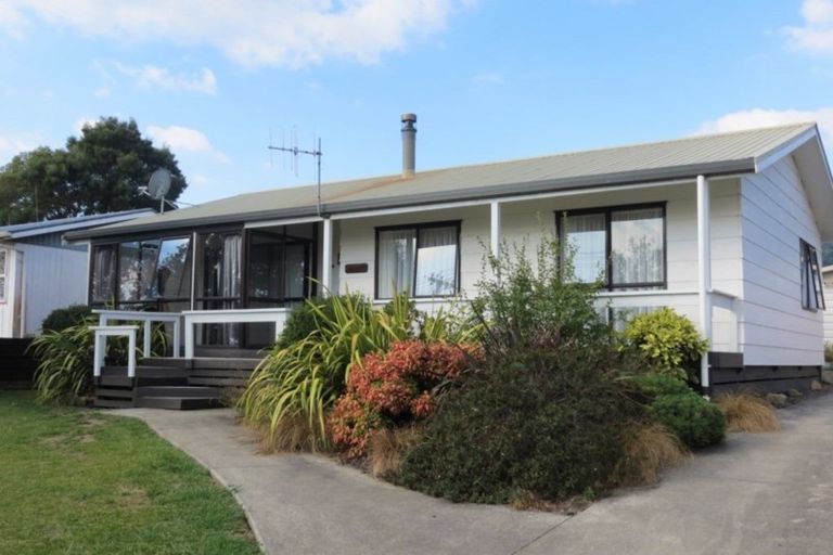 Photo of property in 32 Stirling Street, Te Aroha, 3320