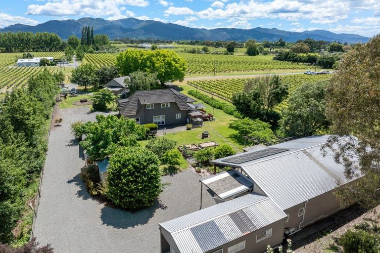 Photo of property in 19 Terrace Road, Renwick, 7204