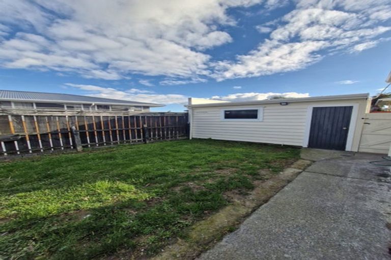Photo of property in 3 Kings Drive, Levin, 5510