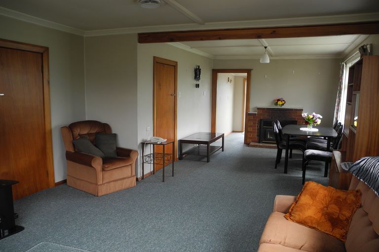 Photo of property in 56 Rhodes Street, Waimate, 7924