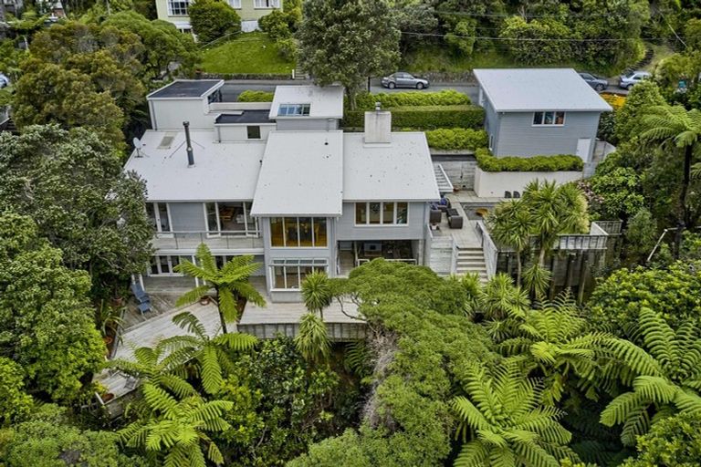 Photo of property in 102 Heke Street, Ngaio, Wellington, 6035