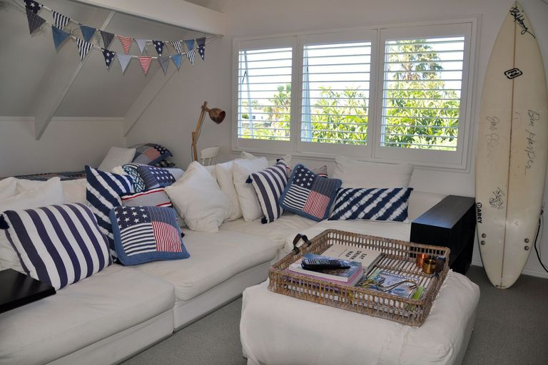 Photo of property in 8 Queen Street, Waihi Beach, 3611