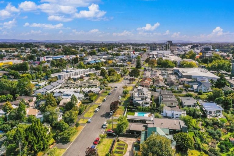 Photo of property in 33 Anglesea Street, Hamilton Central, Hamilton, 3204