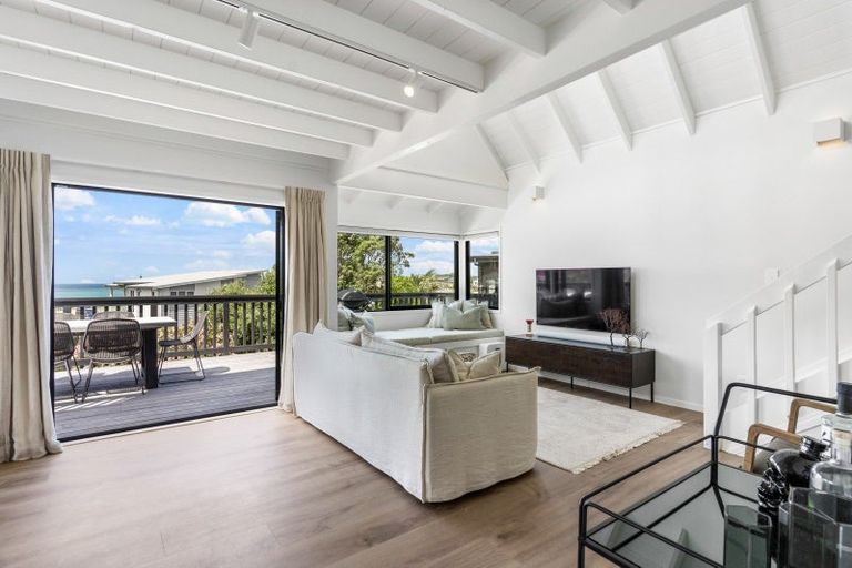 Photo of property in 306b Beverley Terrace, Whangamata, 3620