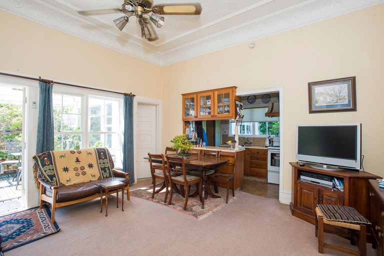 Photo of property in 108 Stafford Street, Whataupoko, Gisborne, 4010