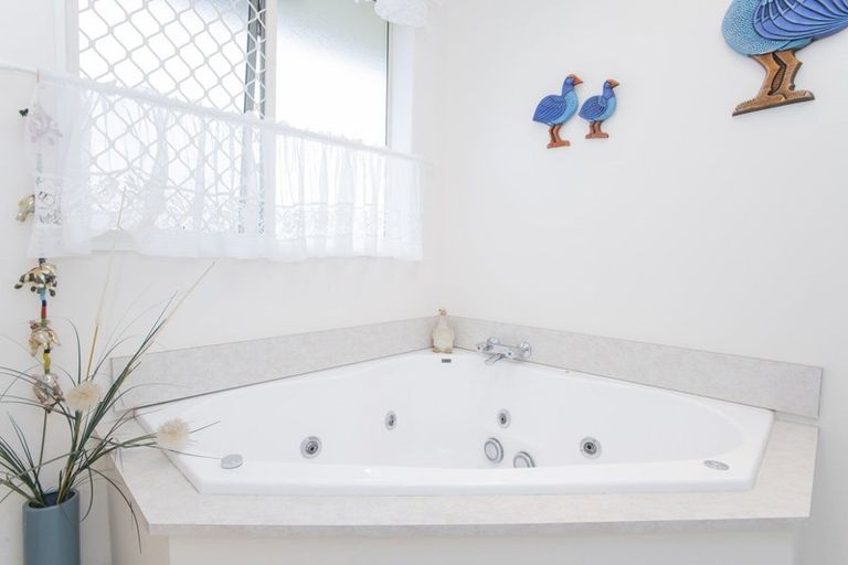 Photo of property in 64 Riverside Road, Whataupoko, Gisborne, 4010