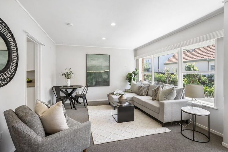 Photo of property in 4/70 Nile Road, Milford, Auckland, 0620