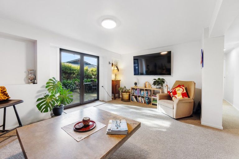 Photo of property in 32c Augusta Street, Redcliffs, Christchurch, 8081