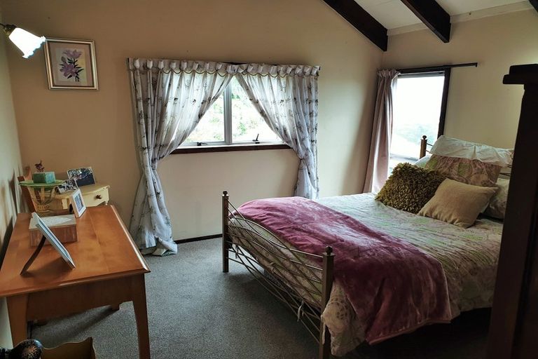 Photo of property in 72 Mountain Road, Western Heights, Rotorua, 3015