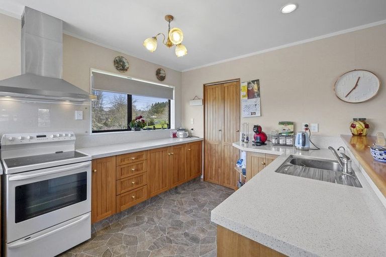 Photo of property in 5 Whakapaki Street, Urenui, 4375