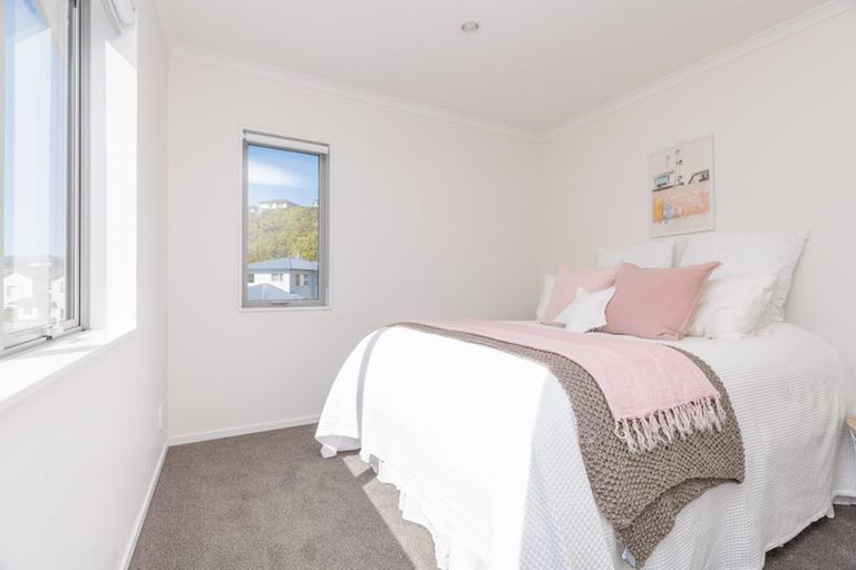Photo of property in 12 Gatley Grove, Churton Park, Wellington, 6037