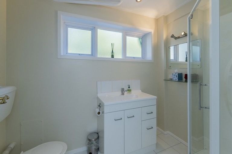 Photo of property in 2 Macarthur Street, Levin, 5510