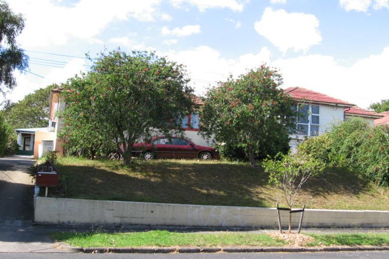 Photo of property in 1/70 Gardner Avenue, New Lynn, Auckland, 0600