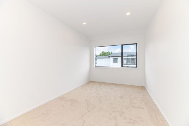 Photo of property in 4b Geordie Street, Henderson, Auckland, 0612