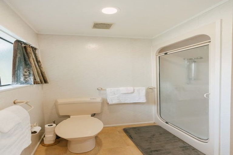 Photo of property in 28 Kentucky Way, Awapuni, Palmerston North, 4412