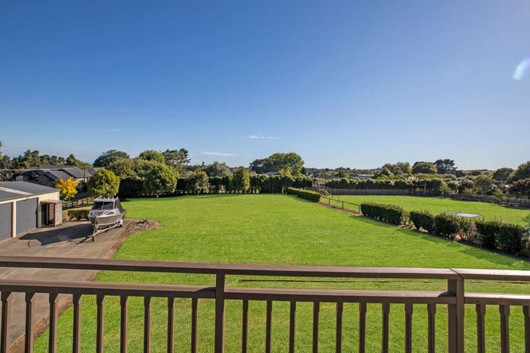 Photo of property in 90a Victoria Avenue, Waiuku, 2123