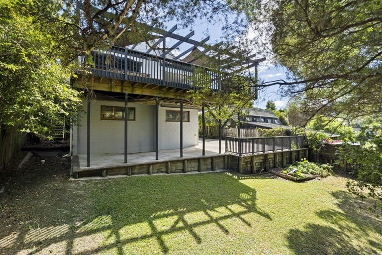 Photo of property in 154 Stapleford Crescent, Browns Bay, Auckland, 0630