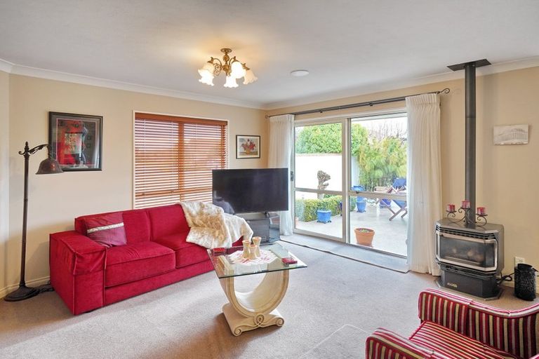 Photo of property in 14 Lytham Green, Shirley, Christchurch, 8061