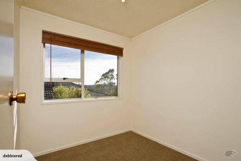 Photo of property in 1/24 Bayview Road, Bayview, Auckland, 0629