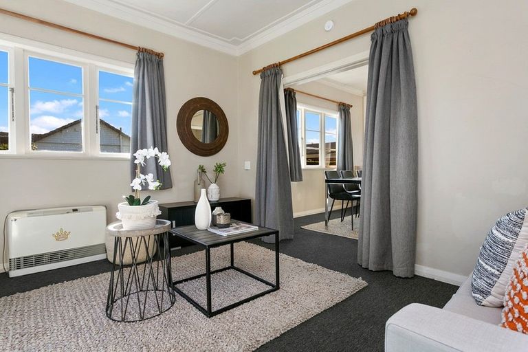 Photo of property in 194a Shakespeare Street, Leamington, Cambridge, 3432