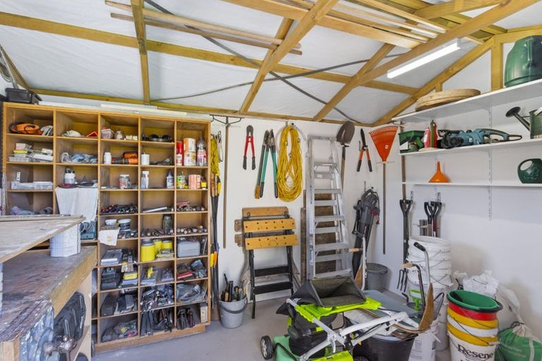 Photo of property in 100 Milne Drive, Paraparaumu, 5032