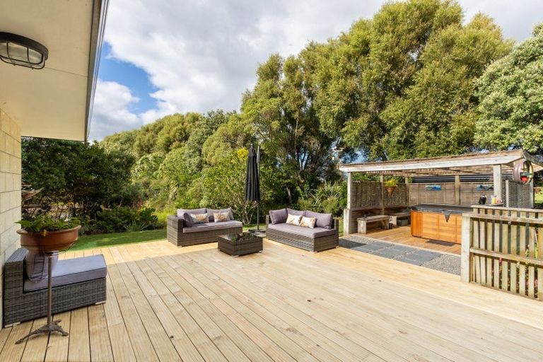 Photo of property in 11 Celtic Way, Paraparaumu, 5032