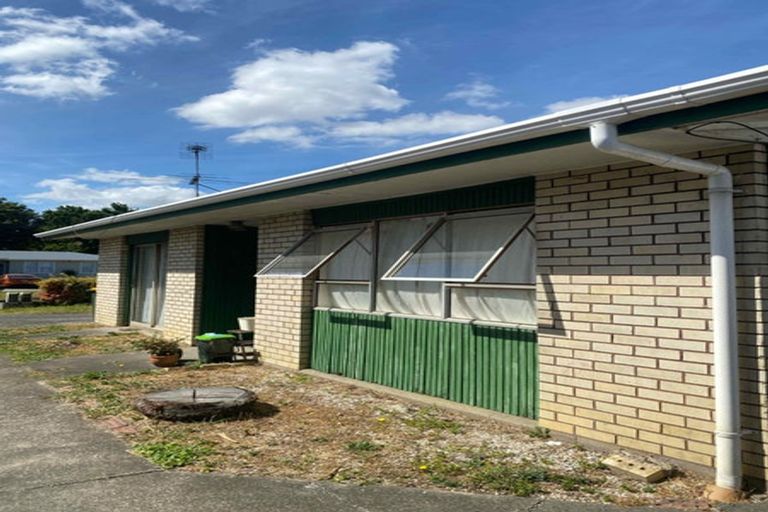 Photo of property in 1/42 Kohinoor Avenue, Mangere, Auckland, 2022