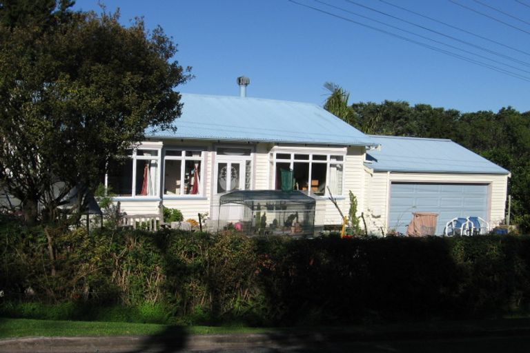 Photo of property in 23 Old North Road, Orewa, 0931