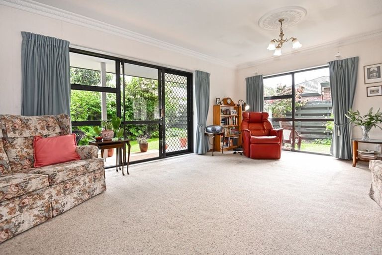 Photo of property in 4/703 Charles Street, Raureka, Hastings, 4120