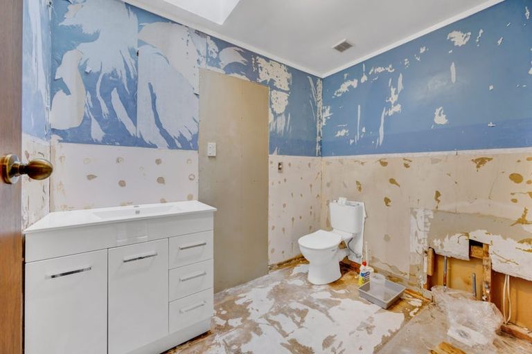 Photo of property in 17 Weld Street, Normanby, Hawera, 4614