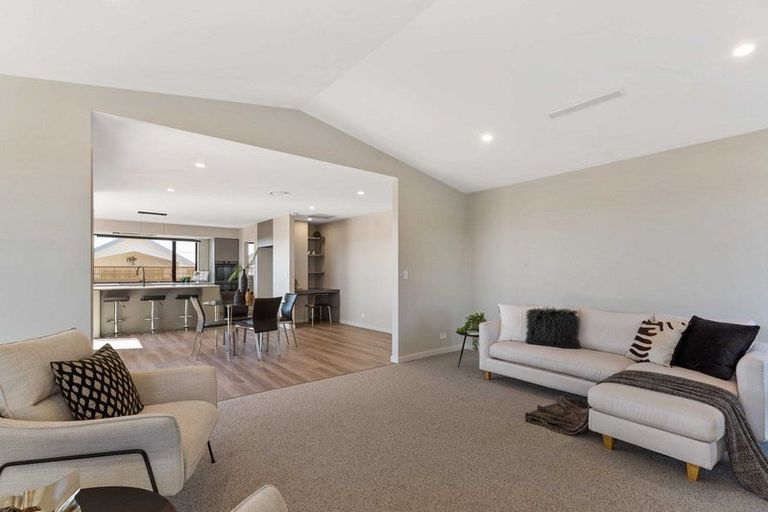 Photo of property in 30 Greenway Crescent, Hope, Richmond, 7020