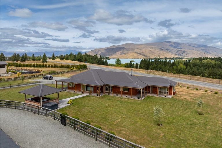 Photo of property in 15 The Drive, Twizel, 7999