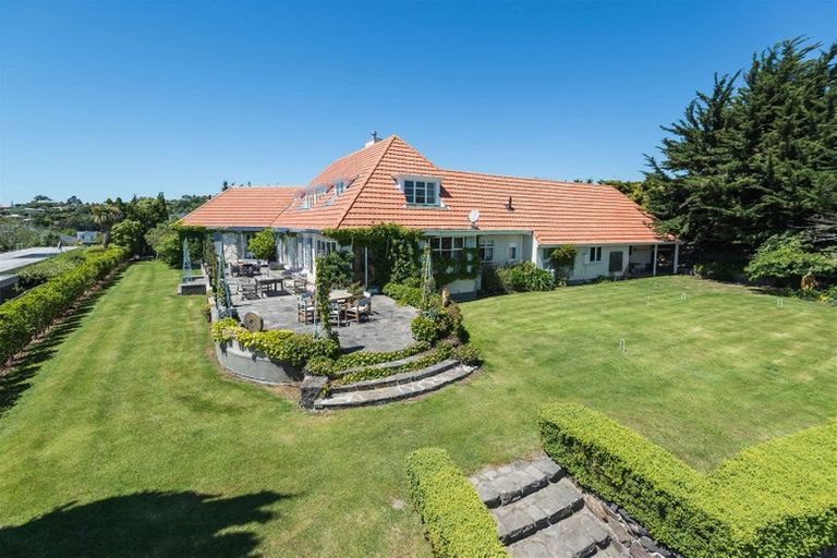 Photo of property in 39 Bengal Drive, Cashmere, Christchurch, 8022